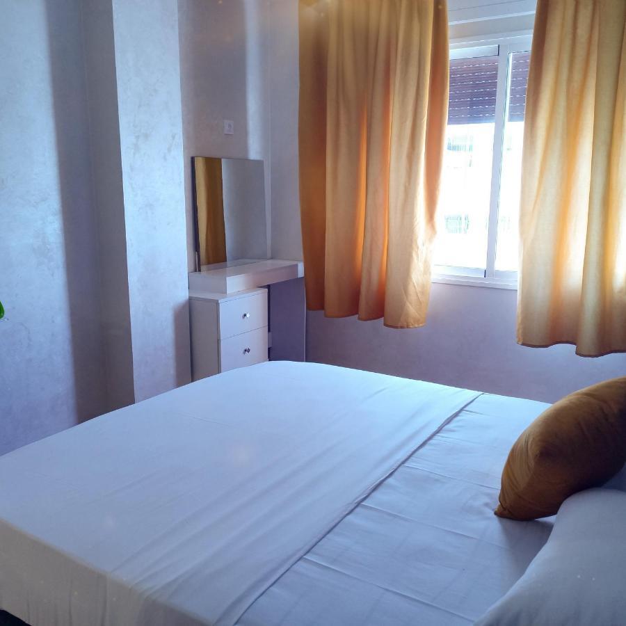 Luxury Apartement In City Center Tánger Exterior foto